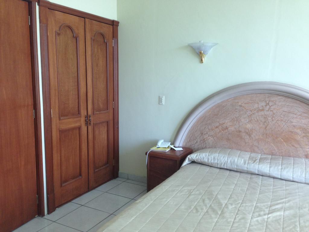 Hotel Plaza Sahuayo מראה חיצוני תמונה