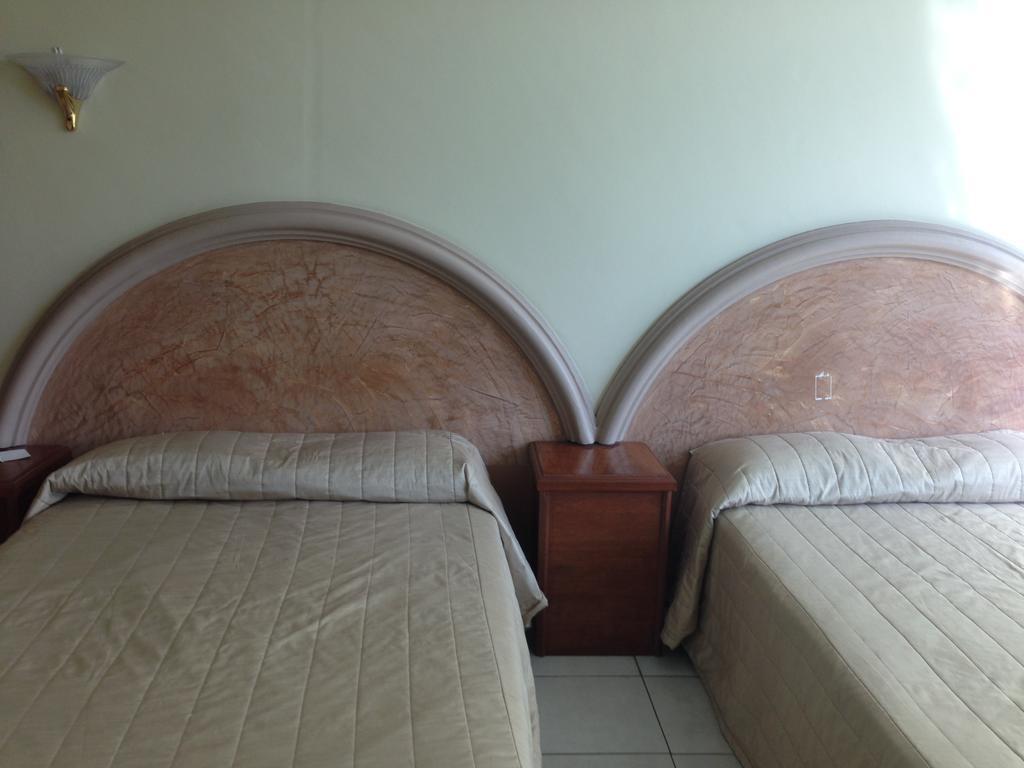 Hotel Plaza Sahuayo מראה חיצוני תמונה