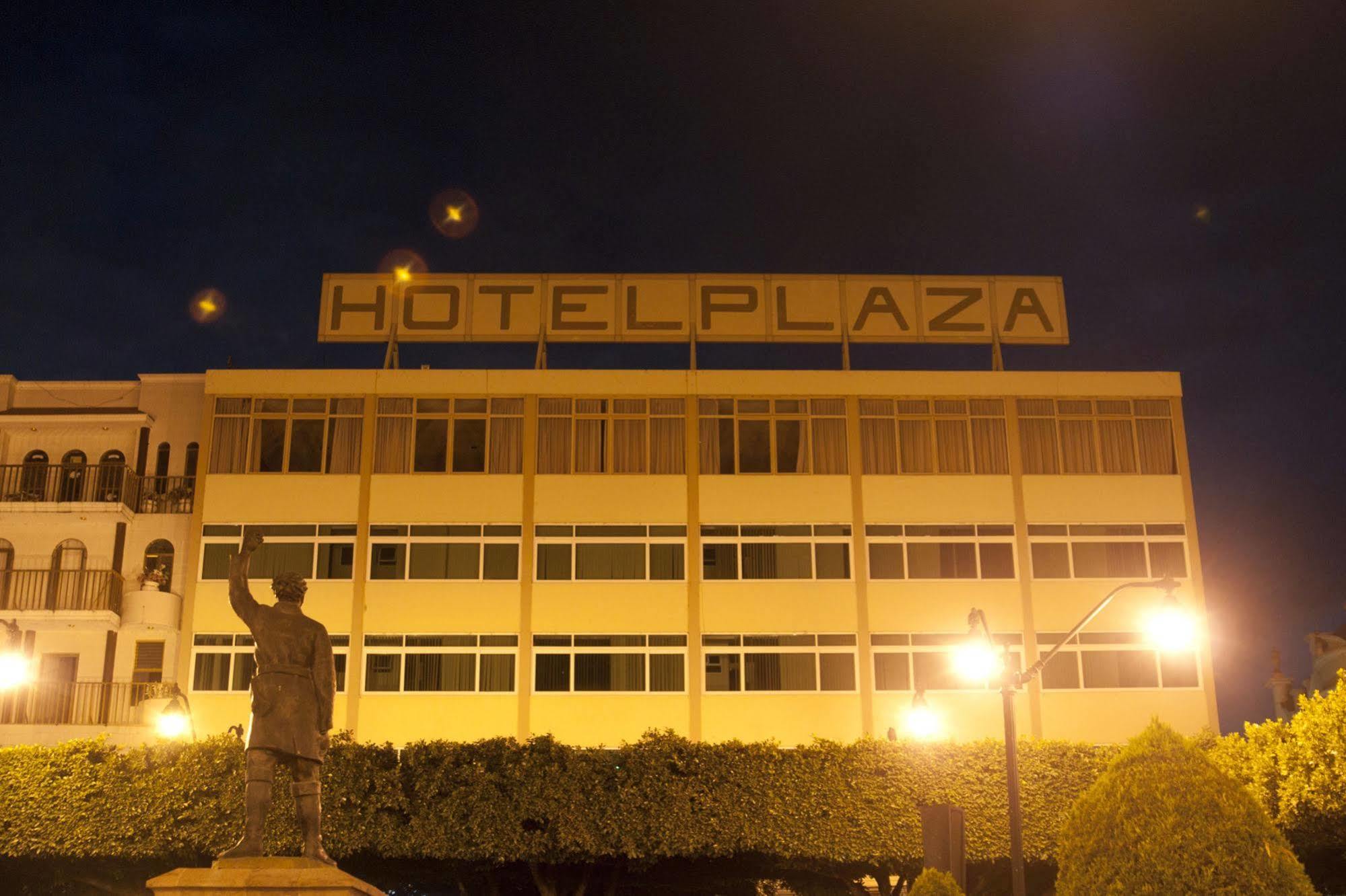 Hotel Plaza Sahuayo מראה חיצוני תמונה